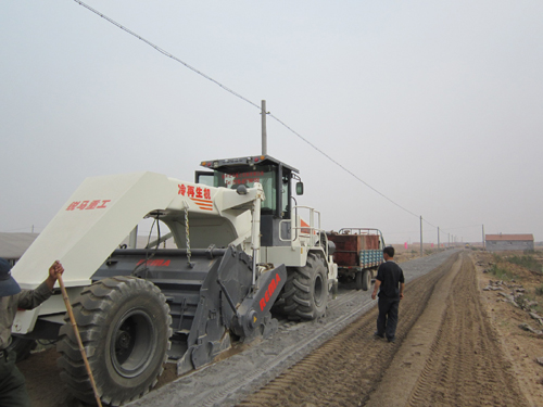 WR450，東營鄉(xiāng)鎮(zhèn)路冷再生