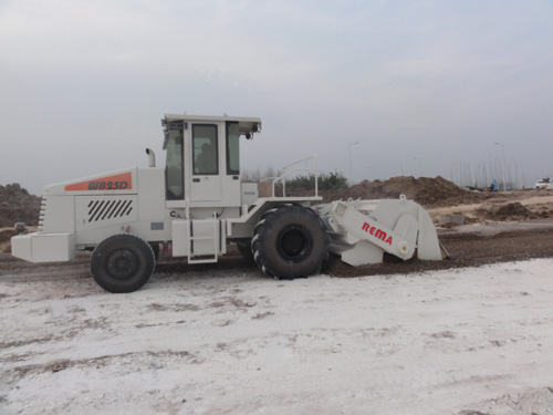 WB25D，長(zhǎng)豐下塘工業(yè)園灰土拌和