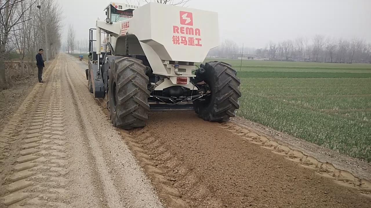 RZ580，荷澤灰土路基冷再生