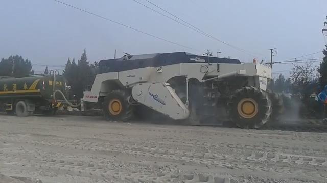 RZ2300B，安陽水穩(wěn)冷再生